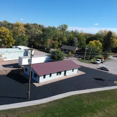 1-1585-valley-dr-main-exterior